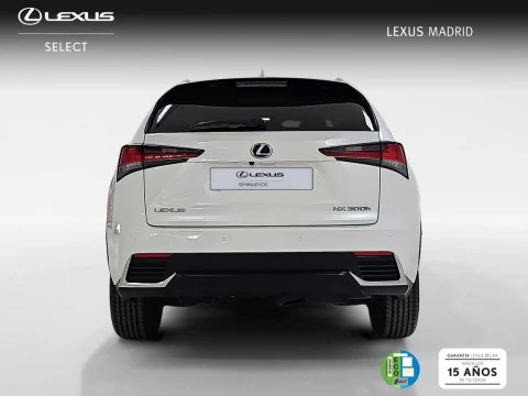 Lexus NX 2.5 300h Premium 2WD