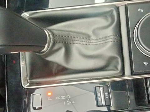 Mazda CX-30 e-SKYACTIV X MHEV 6AT Homura