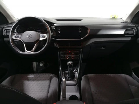 Volkswagen T-Cross Advance 1.0 TSI 70 kW (95 CV)