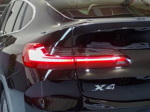 BMW X4 xDrive20d xLine