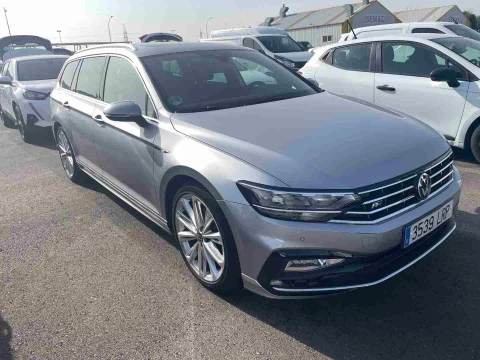 Volkswagen Passat Variant R-Line 2.0 TDI 110kW DSG