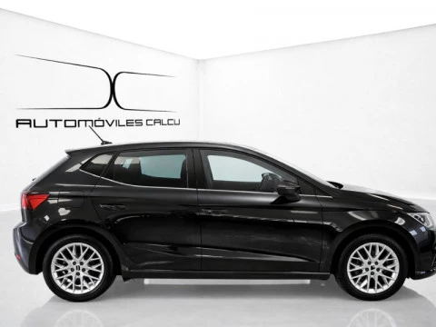 Vista perfil derecho del  Seat Ibiza 1.0 TSI (115 CV) Special Edition Xcellence.
