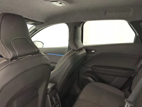 Renault Captur techno Eco-G 100cv (74 kW)