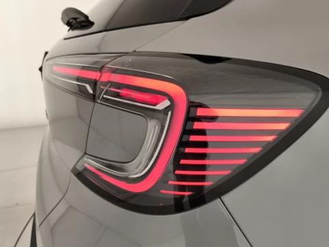 Renault Captur techno Eco-G 100cv (74 kW)