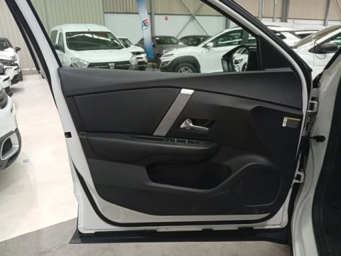 Citroën C4 BlueHDi 130 S&S EAT8 Feel Pack