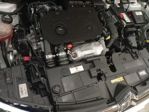 Citroën C4 BlueHDi 130 S&S EAT8 Feel Pack