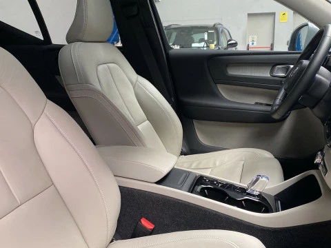 Volvo XC40 1.5 T2 INSCRIPTION AUTO 5P