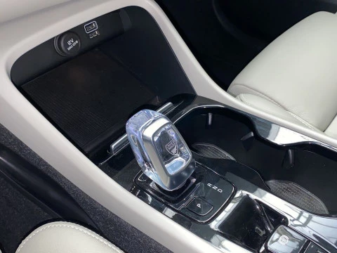 Volvo XC40 1.5 T2 INSCRIPTION AUTO 5P