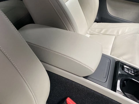 Volvo XC40 1.5 T2 INSCRIPTION AUTO 5P