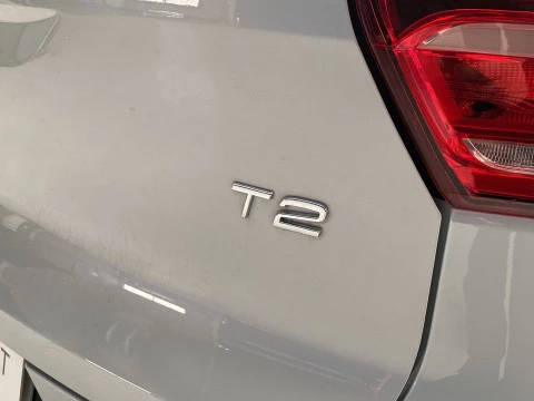 Volvo XC40 1.5 T2 INSCRIPTION AUTO 5P