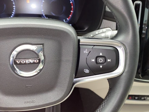 Volvo XC40 1.5 T2 INSCRIPTION AUTO 5P