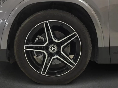 Mercedes-Benz GLA 200 D