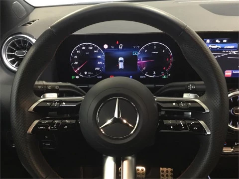 Mercedes-Benz GLA 200 D