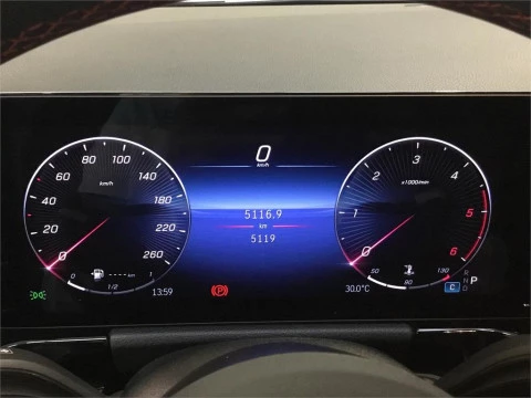 Mercedes-Benz GLA 200 D