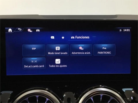 Mercedes-Benz GLA 200 D