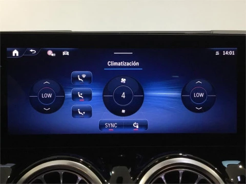 Mercedes-Benz GLA 200 D