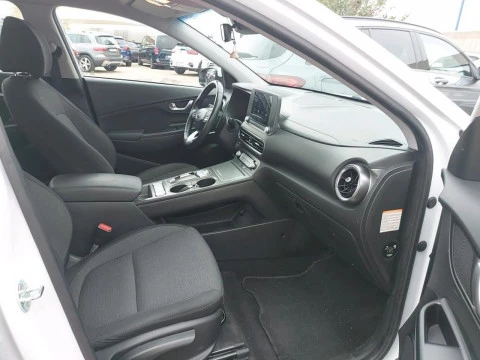 Hyundai Kona 150kW EV Maxx