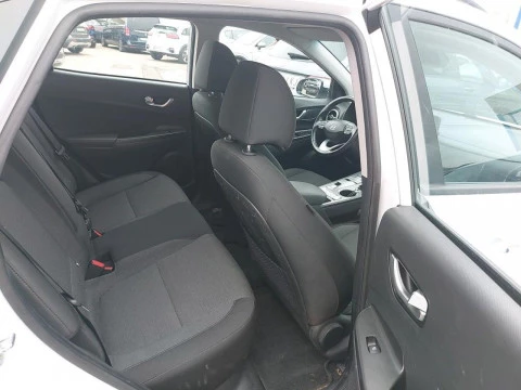 Hyundai Kona 150kW EV Maxx