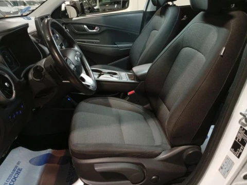 Hyundai Kona 150kW EV Maxx