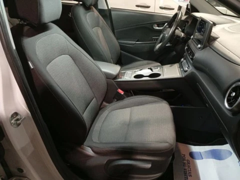 Hyundai Kona 150kW EV Maxx