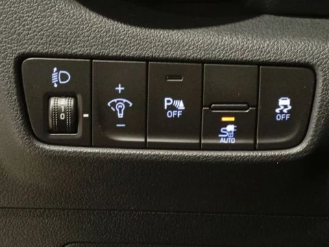 Hyundai Kona 150kW EV Maxx