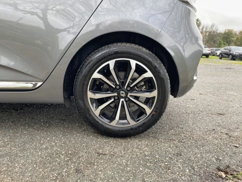 Renault Clio techno Eco-G 100cv (74kW)