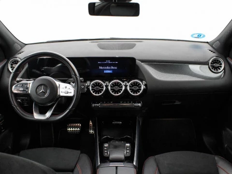 Mercedes-Benz GLA 250 E