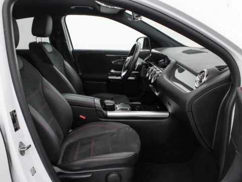 Mercedes-Benz GLA 250 E