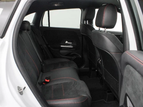 Mercedes-Benz GLA 250 E