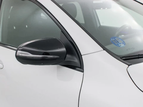 Mercedes-Benz GLA 250 E