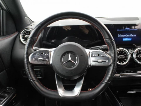 Mercedes-Benz GLA 250 E