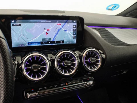 Mercedes-Benz GLA 250 E