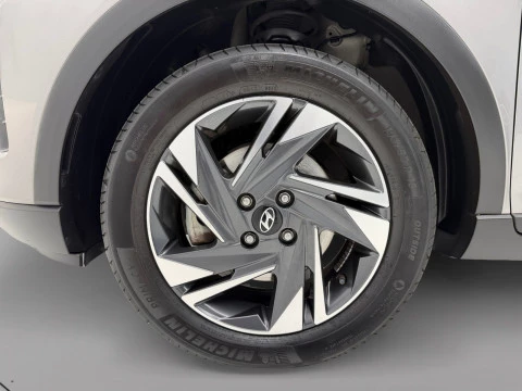 Hyundai Bayon 1.0 TGDI 74kW (100CV) 48V Maxx