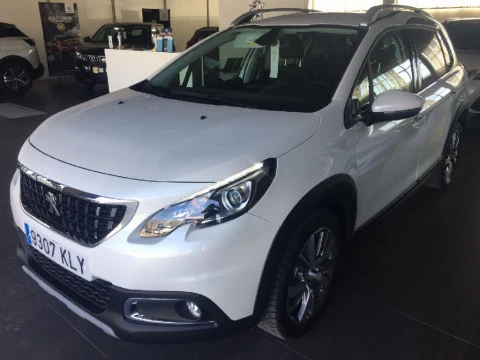 Peugeot 2008 ALLURE PTECH 110 S&S EAT6