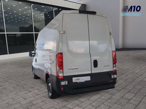 Iveco Daily 2.3 TD 35S 16 V 3520/H2 10,8 M3