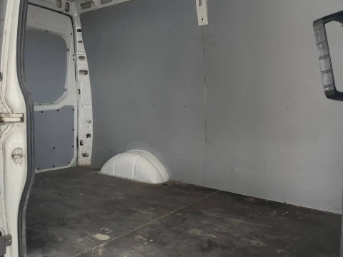 Iveco Daily 2.3 TD 35S 16 V 3520/H2 10,8 M3