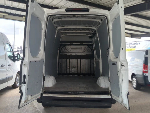 Iveco Daily 2.3 TD 35S 16 V 3520/H2 10,8 M3