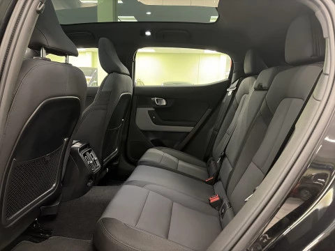 Polestar 2 Long Range Single Motor FWD 170 kW (31 CV)