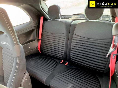 Abarth 500 1.4 16v T-Jet 595 Competizione 132 kW (180 CV)