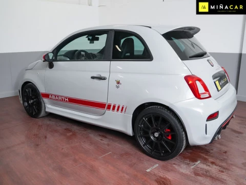 Abarth 500 1.4 16v T-Jet 595 Competizione 132 kW (180 CV)