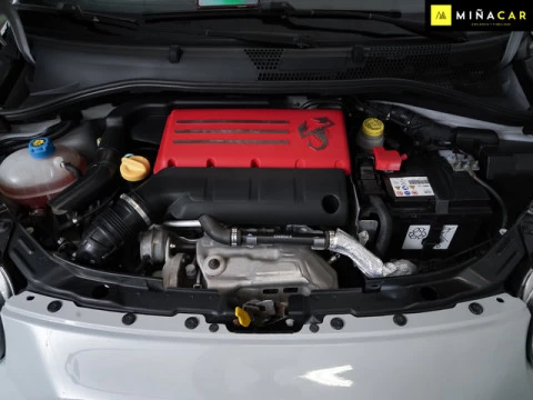 Abarth 500 1.4 16v T-Jet 595 Competizione 132 kW (180 CV)