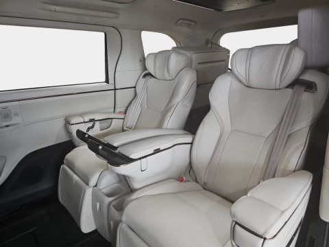 Lexus LM 350h Luxury Light Beige 6 plazas