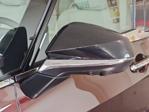 Lexus LM 350h Luxury Light Beige 6 plazas