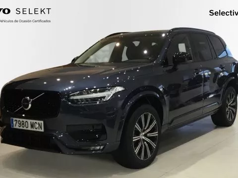 Volvo XC90 B5 AWD PLUS DARK Volvo XC90 B5 AWD PLUS DARK