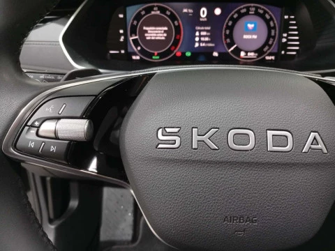Skoda Octavia 1.5 TSI m-HEV Selection DSG 110 kW (150 CV)