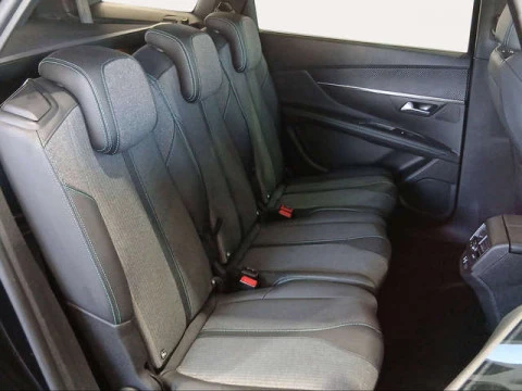 Peugeot 5008 Hybrid 1.2 Allure Pack eDCS6 100 kW (136 CV)