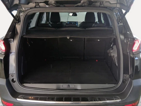 Peugeot 5008 Hybrid 1.2 Allure Pack eDCS6 100 kW (136 CV)