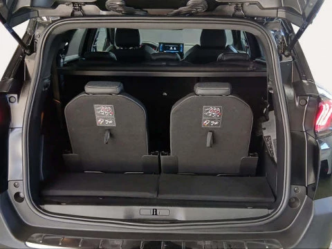 Peugeot 5008 Hybrid 1.2 Allure Pack eDCS6 100 kW (136 CV)