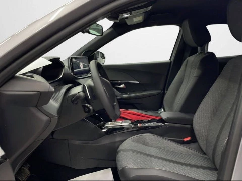 Peugeot 2008 Allure Puretech 130 S&S EAT8