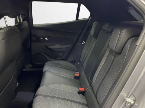 Peugeot 2008 Allure Puretech 130 S&S EAT8